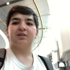 Meet your Posher, Andrew